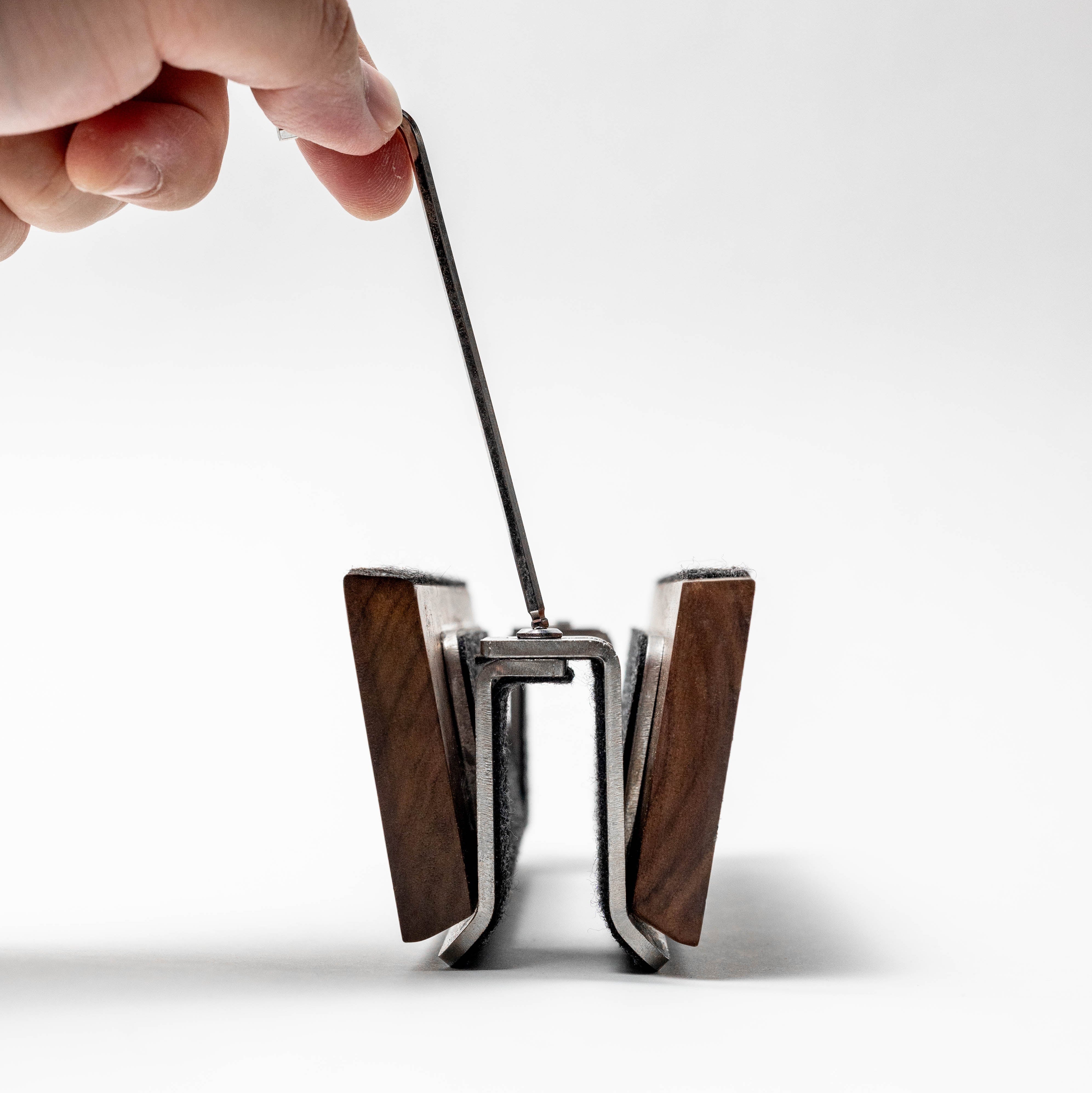 Vertical Laptop Stand | Walnut