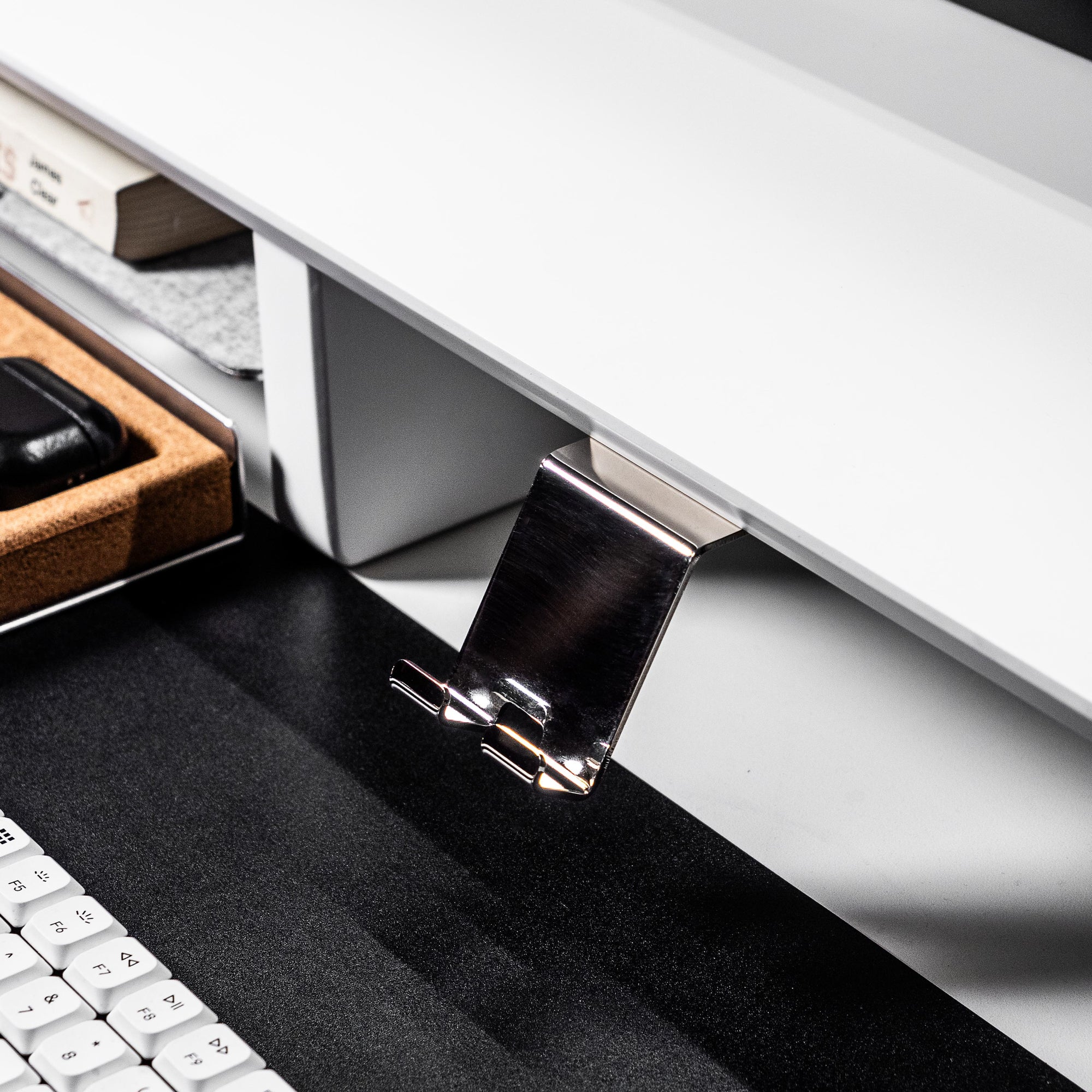 Tablet/Phone Holder for Cockpit Setup | Steel