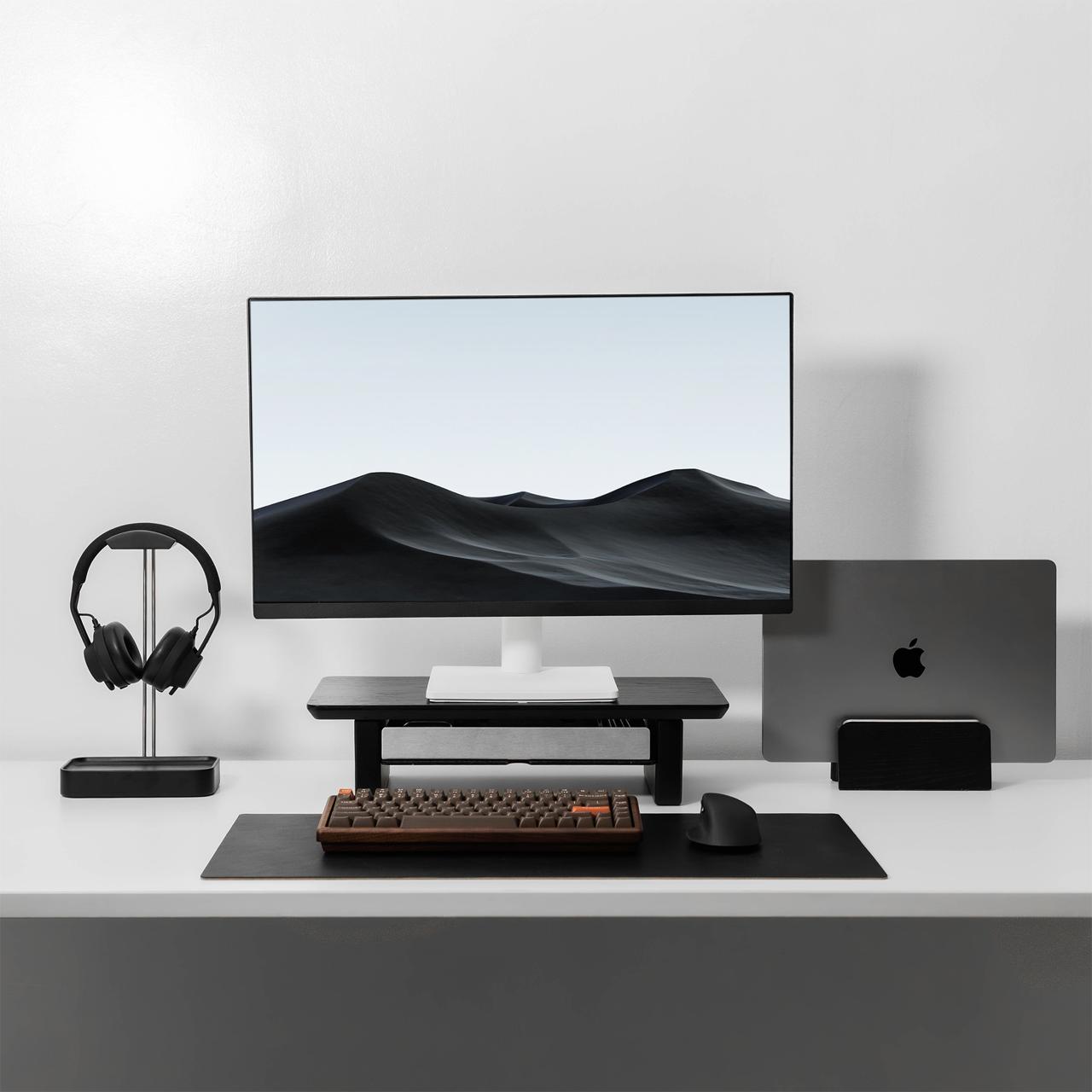 Desk Setup Cockpit | Black